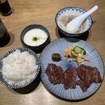 用戶對於炭焼牛たん東山　 博多大丸店的評論圖