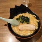 用户对于横浜家系ラーメン 武田家 旭川店的评论图