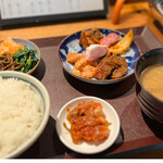 用户对于日本酒と焼肉 吉岡太一的评论图