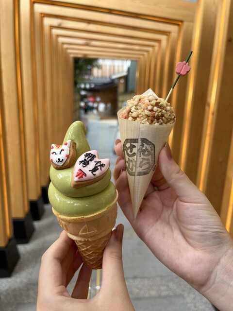 User's recommendation image for FOV DRINK STAND