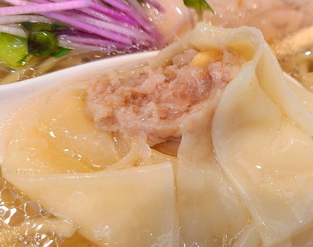 用戶對於塩生姜らー麺専門店 MANNISH 淡路町本店的評論高清圖