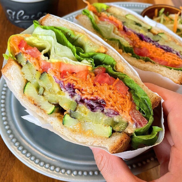 用户对于ブラスカフェ的评论高清图