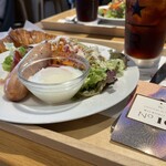 User's review image for スターバックス リザーブ(R)ストア 銀座マロニエ通り