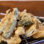 用户对于まことや的评论图