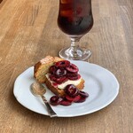 User's review image for 2F coffee
