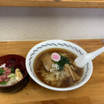 用戶對於かどのめし屋 海鮮食堂 足立市場店的評論圖