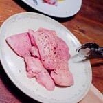 用户对于deux feuilles的评论图