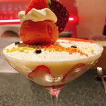 用户对于パフェ、珈琲、酒、佐藤 花れ的评论图