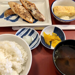 用戶對於炭火焼魚定食と釜戸ごはん 上瓦屋食堂的評論圖