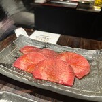 用戶對於黒毛和牛とタンとハラミ 焼肉ごりちゃん 心斎橋店的評論圖