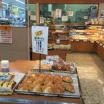 用户对于ベーカリー グランシャリオ 長都店的评论图