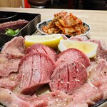 用戶對於焼肉ホルモン じゃっく 香里園店的評論圖