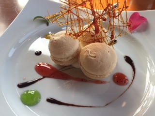 用户对于Bayside Place M's deli的评论图