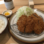 用戶對於とんかつ 花むら 千里中央店的評論圖