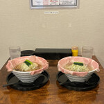 用户对于しじみラーメン Shi43屋 難波店的评论图