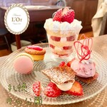 User's review image for パティスリー カフェ ロール