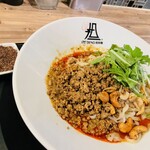 用户对于175°DENO〜担担麺〜 札幌北口店的评论图