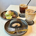 User's review image for CROSS POINT