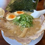 用户对于ラーメン魁力屋 西大路西ノ京店的评论图