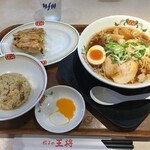 User's review image for 餃子の王将 下北沢店