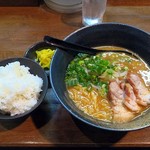 用户对于らーめん笑屋的评论图