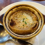 用户对于ロイヤルホスト 新宿三井ビル店的评论图