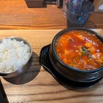 用户对于韓国家庭料理 つつむ的评论图