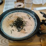 用户对于ツムグ ラボ的评论图