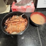 用户对于きんちゃん的评论图