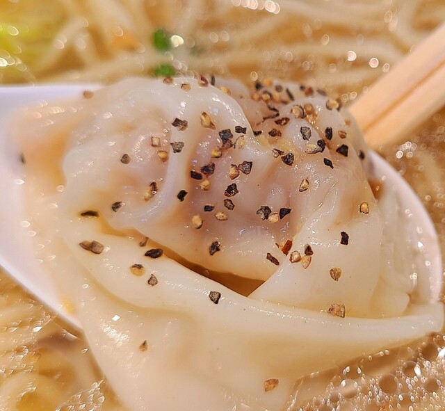 用戶對於塩生姜らー麺専門店 MANNISH 淡路町本店的評論高清圖