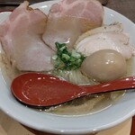 用户对于自家製麺 竜葵 マルイ北千住店的评论图