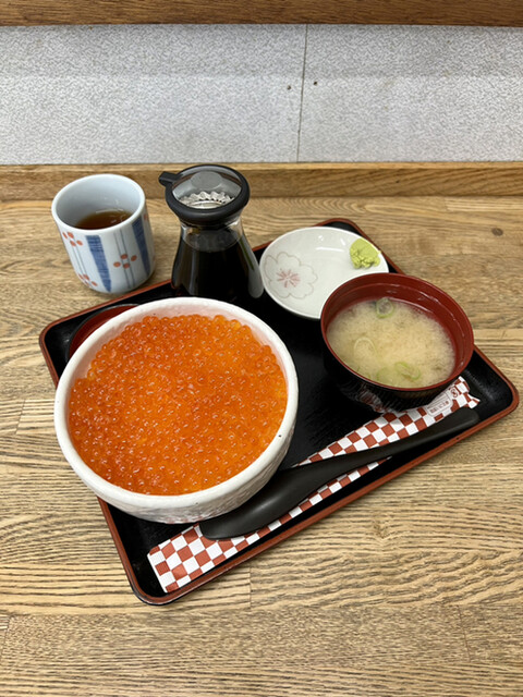 用戶對於朝市食堂的評論高清圖