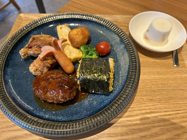 用戶對於141 OUJI TABLE的評論圖