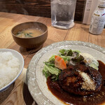 用戶對於山本のハンバーグ 新橋食堂的評論圖