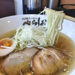 User's review image for 泡系しおとんこつラーメン べらしお 総本店
