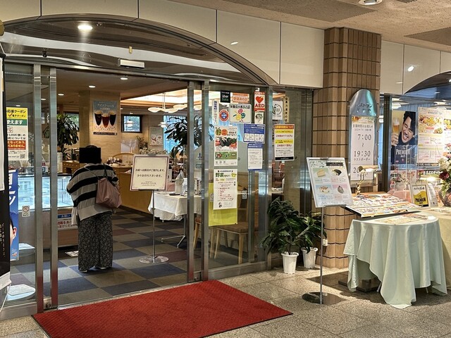 用户对于レストラン アヴァンクール的评论高清图