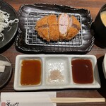 用户对于キムカツ 京都烏丸店的评论图