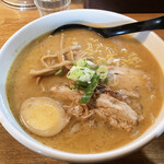 用户对于らーめん たけ蔵的评论图