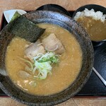 用户对于らーめん めん太的评论图