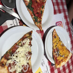 User's review image for ラッコズ ニューヨークスタイルピザ