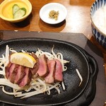 用戶對於牛ホルモンと鮮魚 牛富屋的評論圖