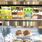 用戶對於DEAN & DELUCA MARKET STORES 八重洲的評論圖