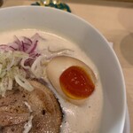 用户对于鶏白湯そば 燠的评论图