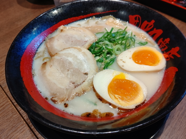User's review image for ラーメン 田中九商店 平等院店