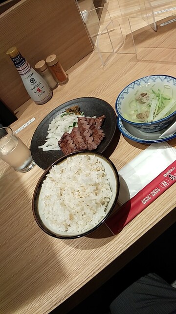 User's recommendation image for 味の牛たん喜助 東京駅八重洲北口店