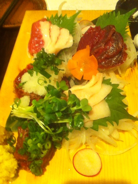 用户对于魚と旬菜と日本酒　炙りのどまん中的评论高清图