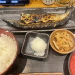 用户对于しんぱち食堂 大門店的评论图