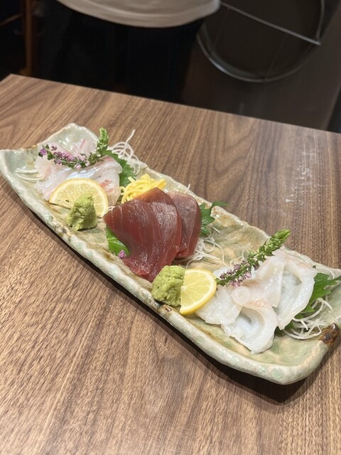 用戶對於牛ホルモンと鮮魚 牛富屋的評論高清圖