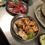用户对于昭和大衆ホルモン 十三店的评论图