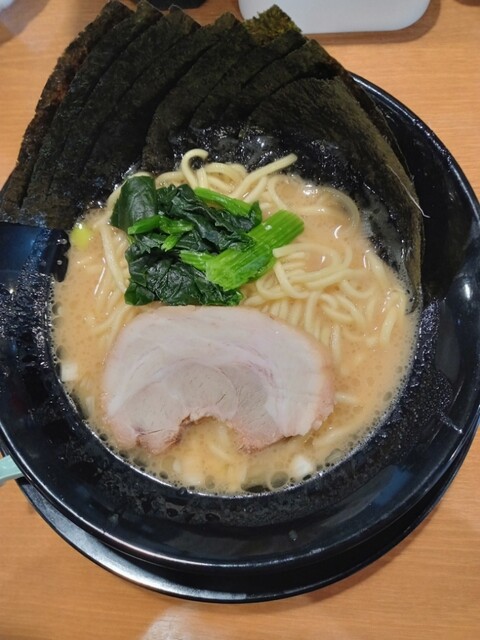 用戶對於横浜家系ラーメン 極豚家的評論高清圖